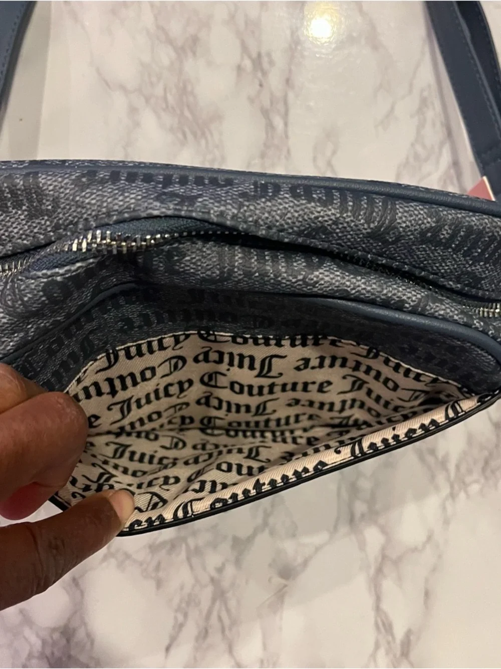 JC Purse - Picture 7 of 9